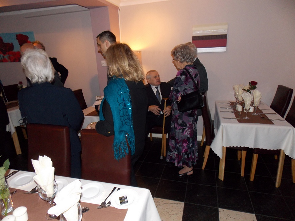 Click to return to gallery