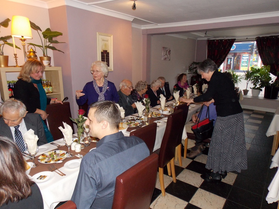 Click to return to gallery