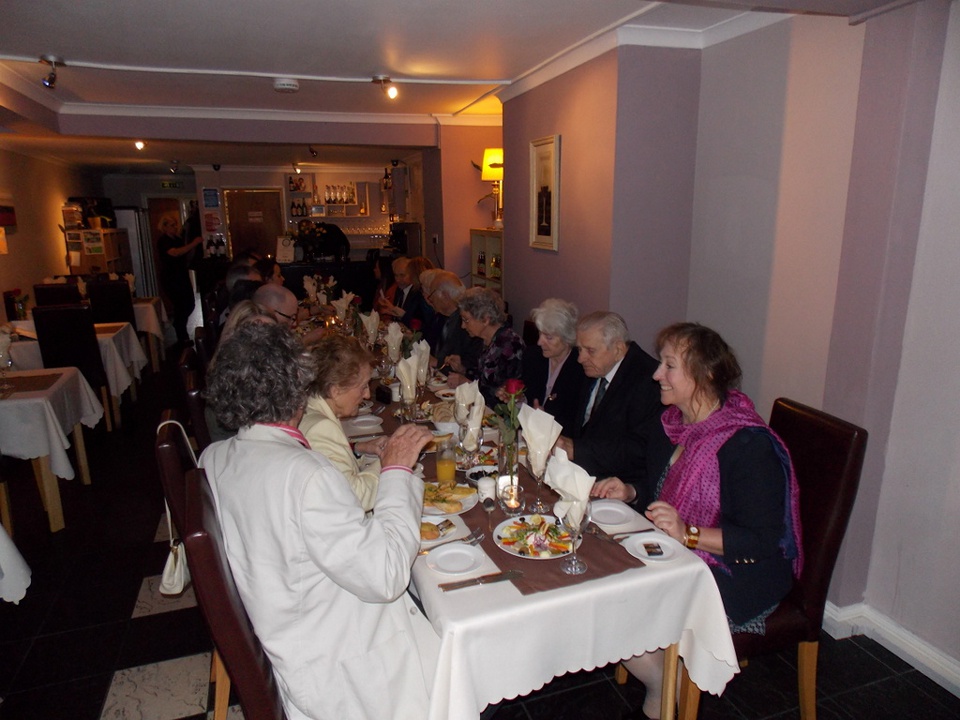 Click to return to gallery