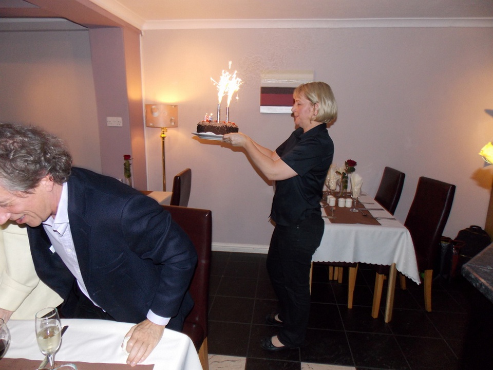 Click to return to gallery